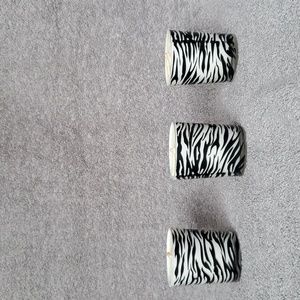 Set of 3 Soy Candles in Zebra Vessels